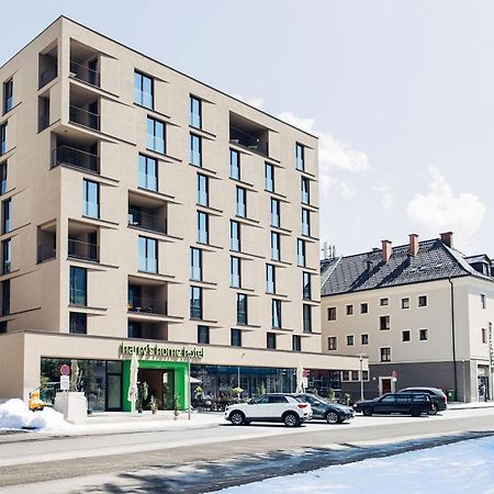 Harry'S Home Bischofshofen Hotel & Apartments Buitenkant foto